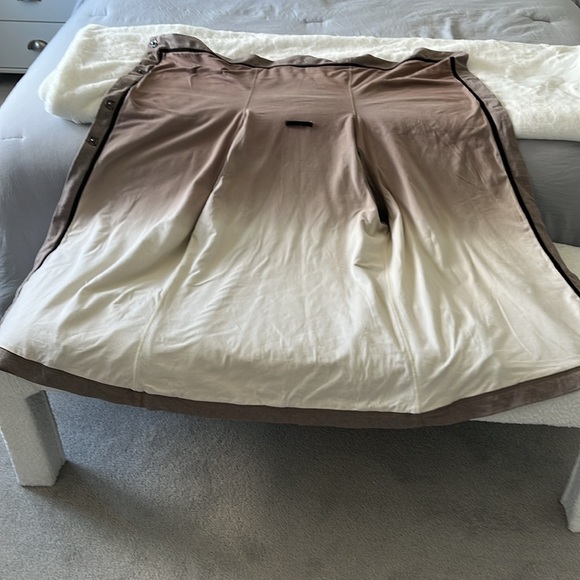 Ladies Lululemon Sweater Jacket - Picture 5 of 7